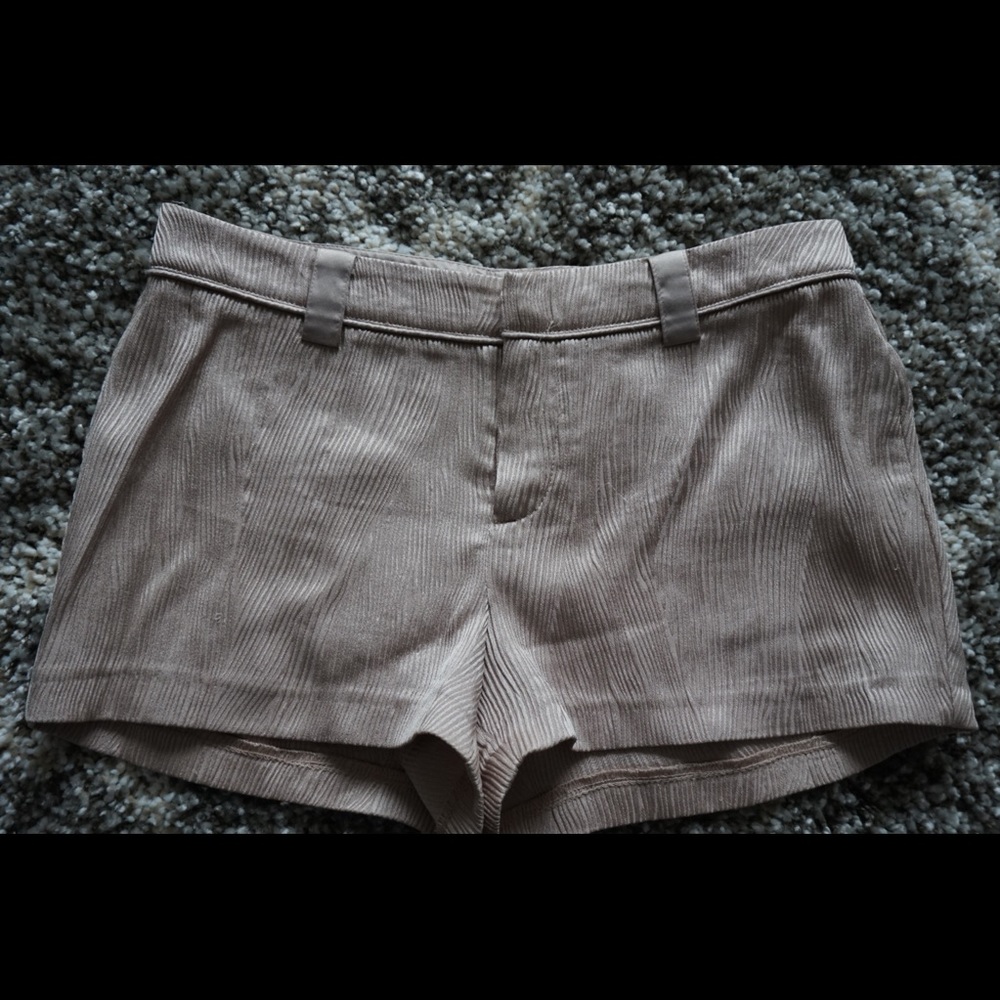 Forever 21 champagne dress shorts